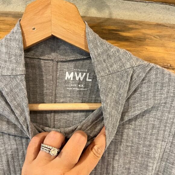 MWL Brushed Rib Long-Sleeve Turtleneck Top - Picture 5 of 5